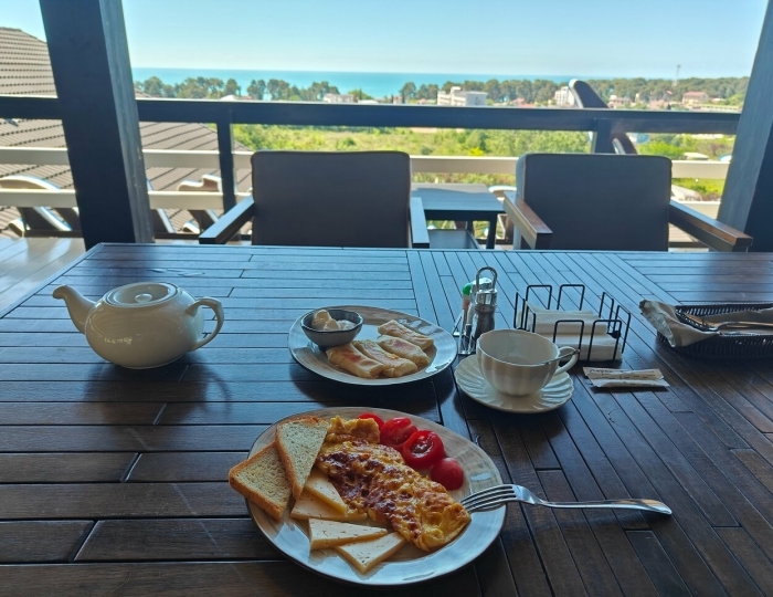 Рестораны и бары - Отель «Ласточка» Пицунда