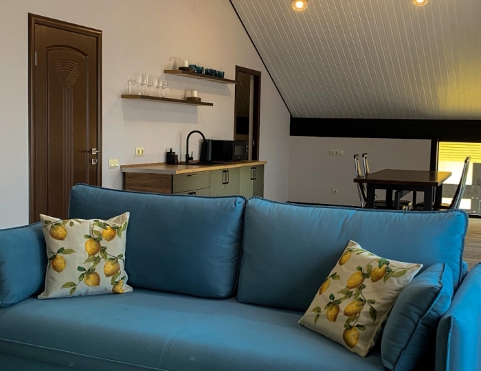 2-местное 2-комн. люкс с балк. - Отель «Ласточка» Пицунда