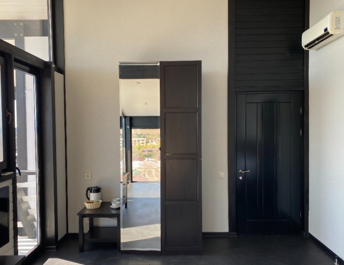 2-местное станд. с балк. (вид на море) - Отель «Ласточка» Пицунда