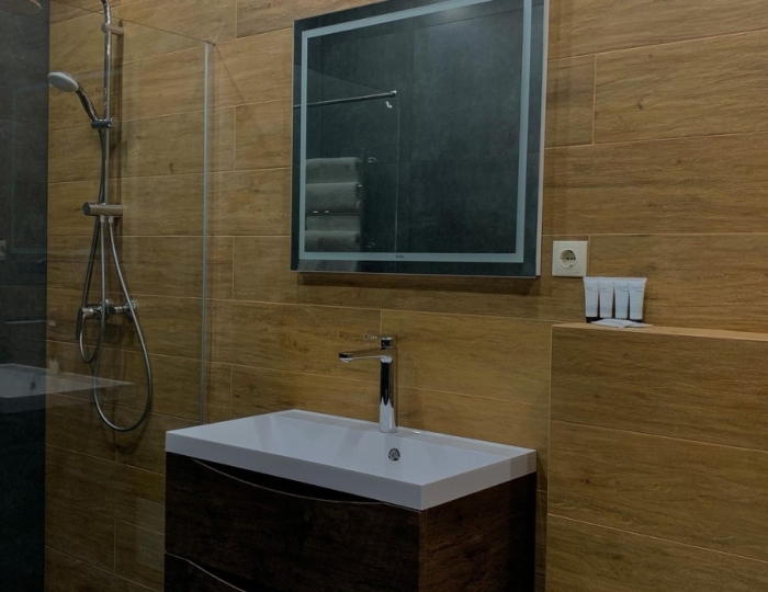 1-мест. (разм. в 2-мест.) станд. улучш. без балк. - Отель «Ласточка» Пицунда